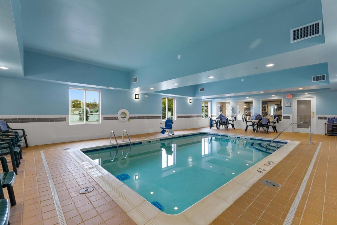 Candlewood Suites Erie By Ihg Екстер'єр фото